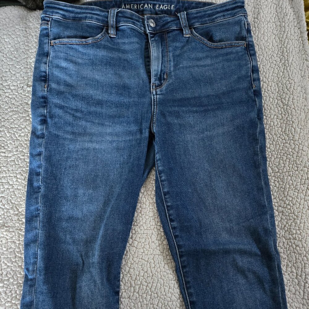 American Eagle jeans - size 12 - next level stretch!